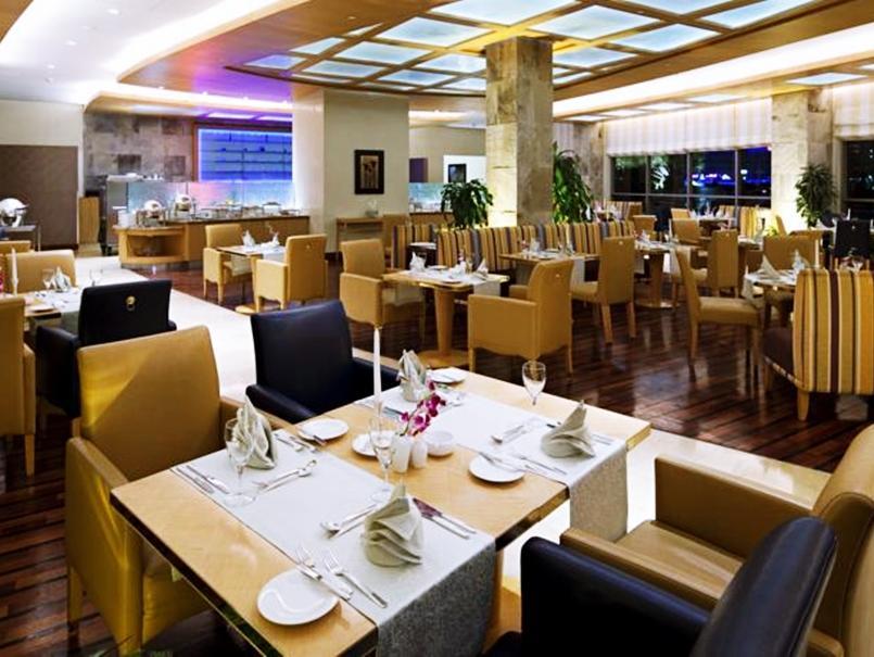 Marina Hotel 5*