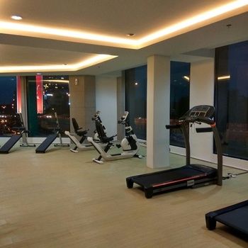 Evo Hotel Pekanbaru 3*