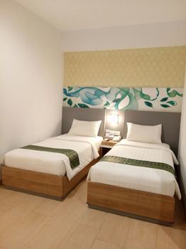 Evo Hotel Pekanbaru 3*
