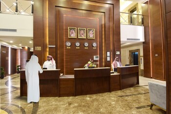 Zaha Al Munawara Hotel 3*