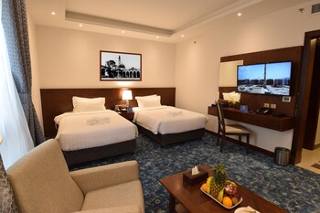 Zaha Al Munawara Hotel 3*