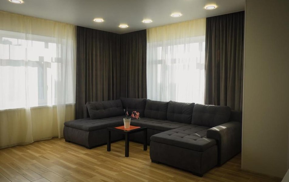 «Cruise Hotel & Cafe» \/ «Круиз отель и кафе» отель 2*