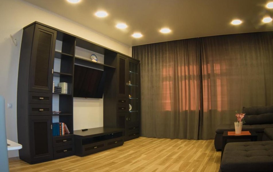 «Cruise Hotel & Cafe» \/ «Круиз отель и кафе» отель 2*