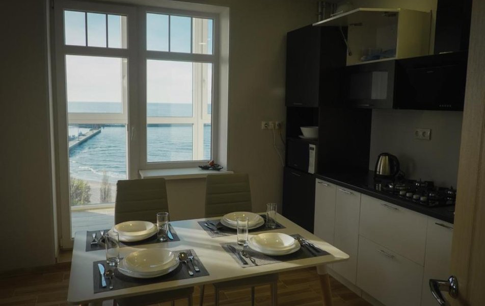 «Cruise Hotel & Cafe» \/ «Круиз отель и кафе» отель 2*