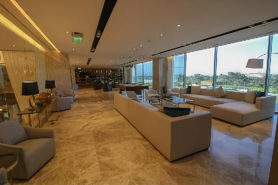 Views Hotel & Residences 5*