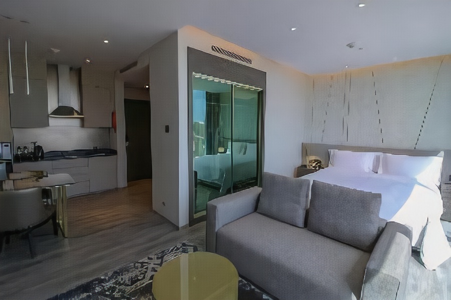 Views Hotel & Residences 5*