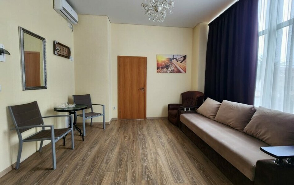«Family Club Atrium» \/ «Фэмили Клаб Атриум» отель 3*
