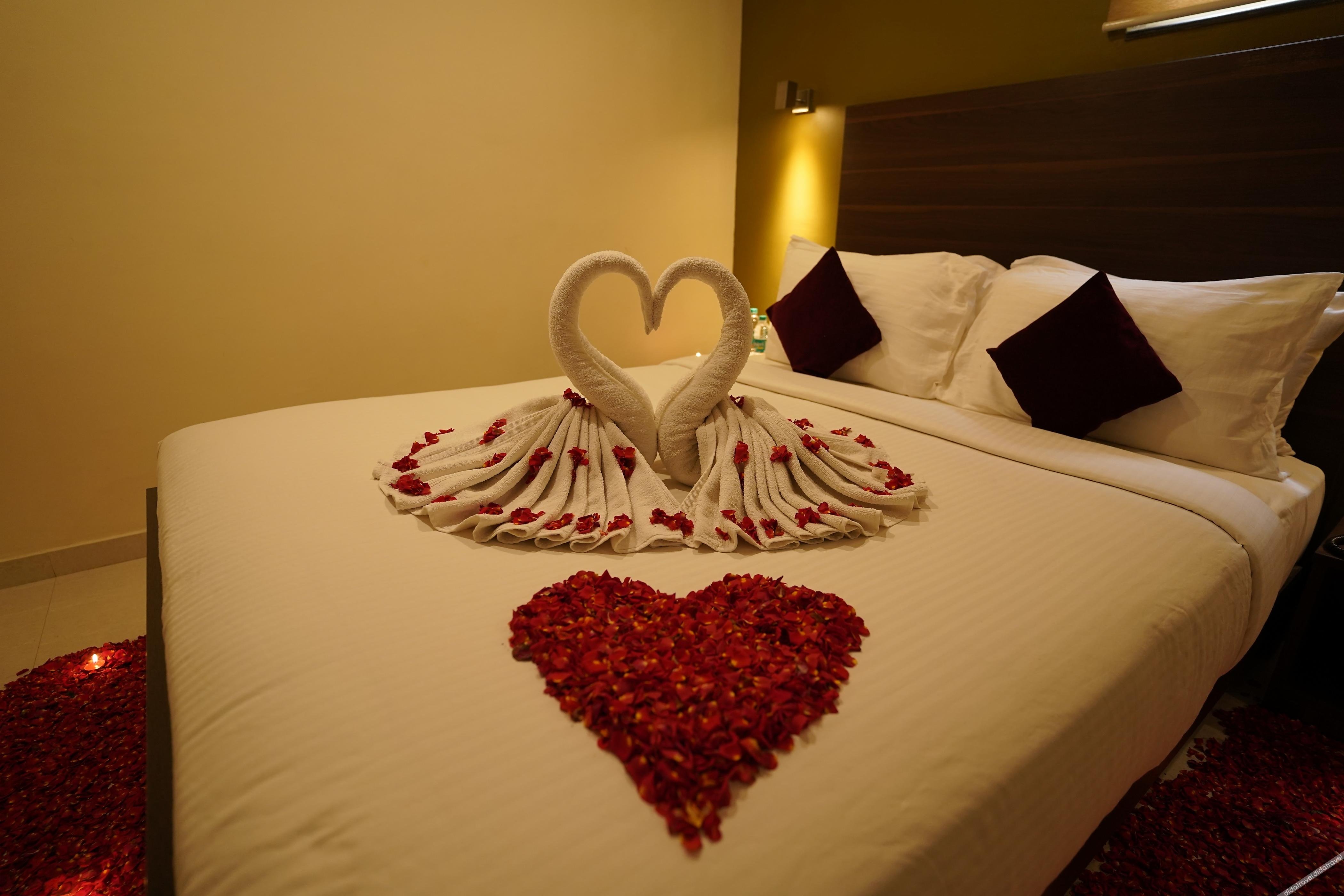 Metropolis Hotel 3*