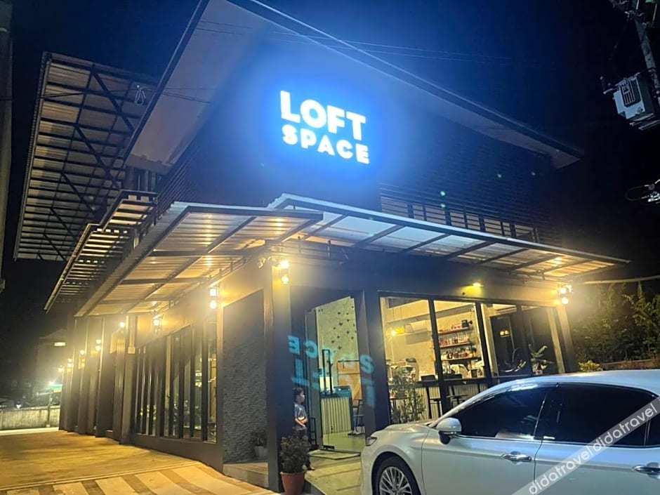 Loft Space Hotel 2*
