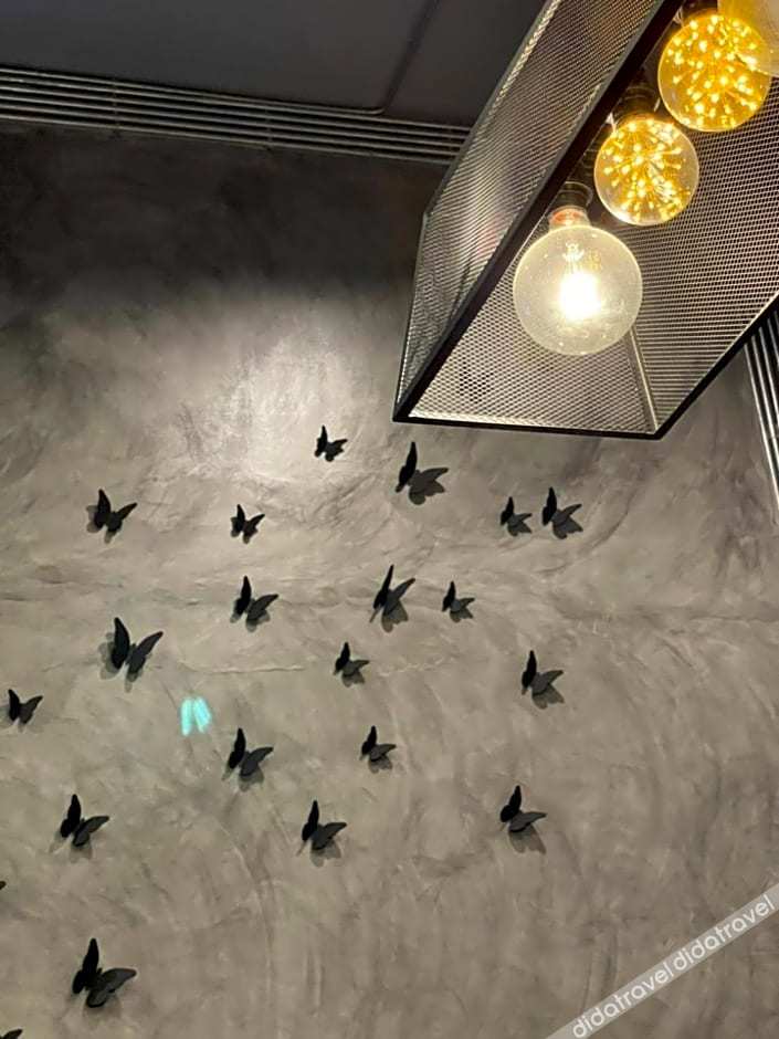Loft Space Hotel 2*