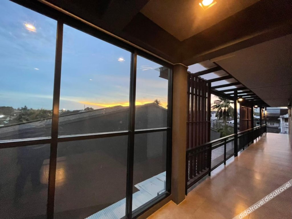Loft Space Hotel 2*