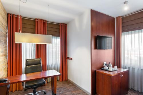 Neighbourgood East City 3*