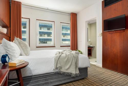 Neighbourgood East City 3*