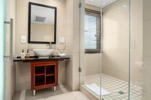 Neighbourgood East City 3*