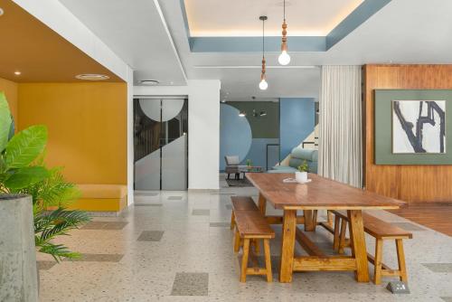 Neighbourgood East City 3*