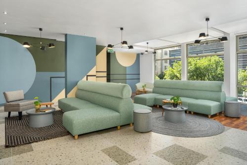 Neighbourgood East City 3*