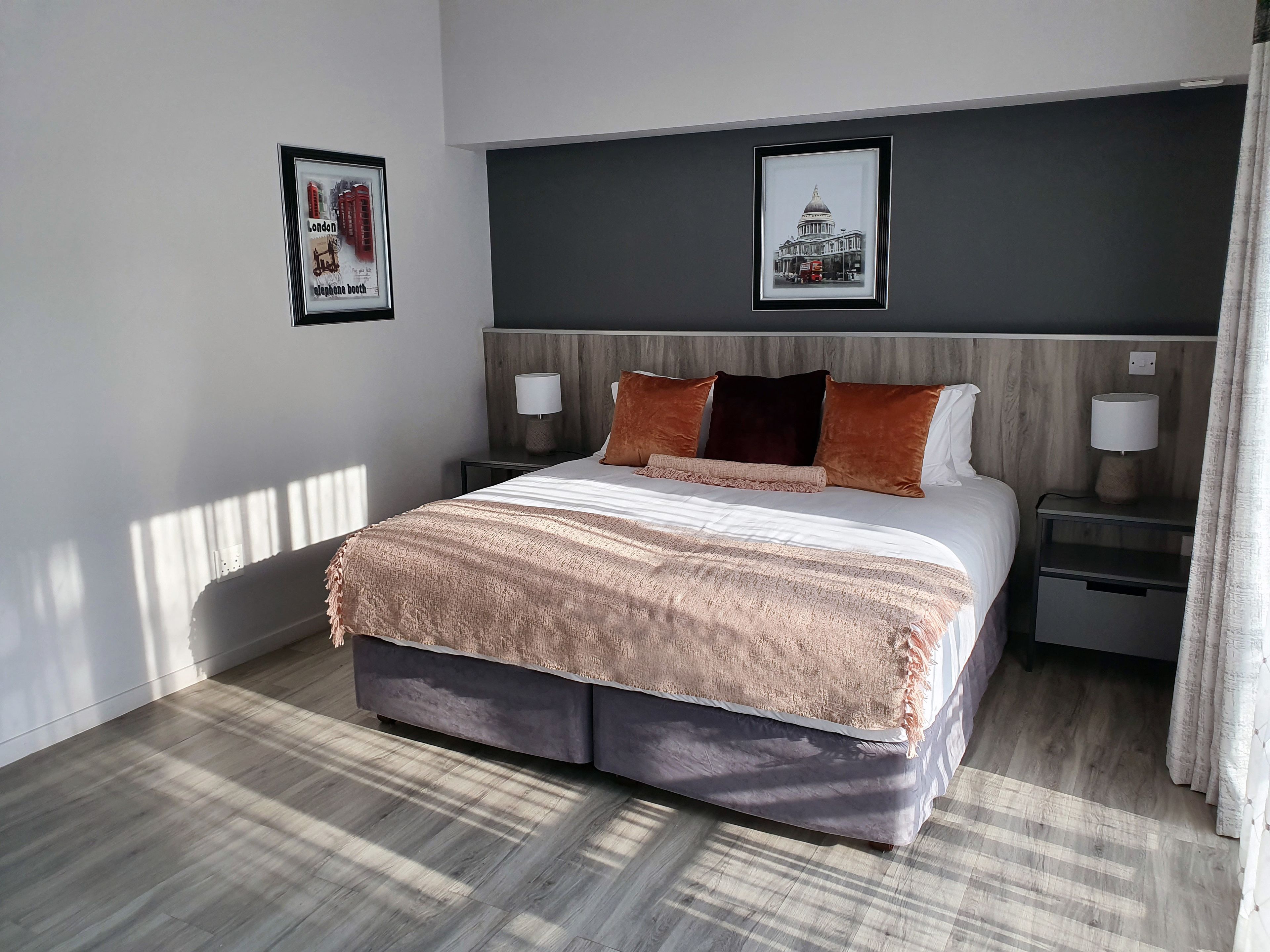 La Orchard Hotel 3*