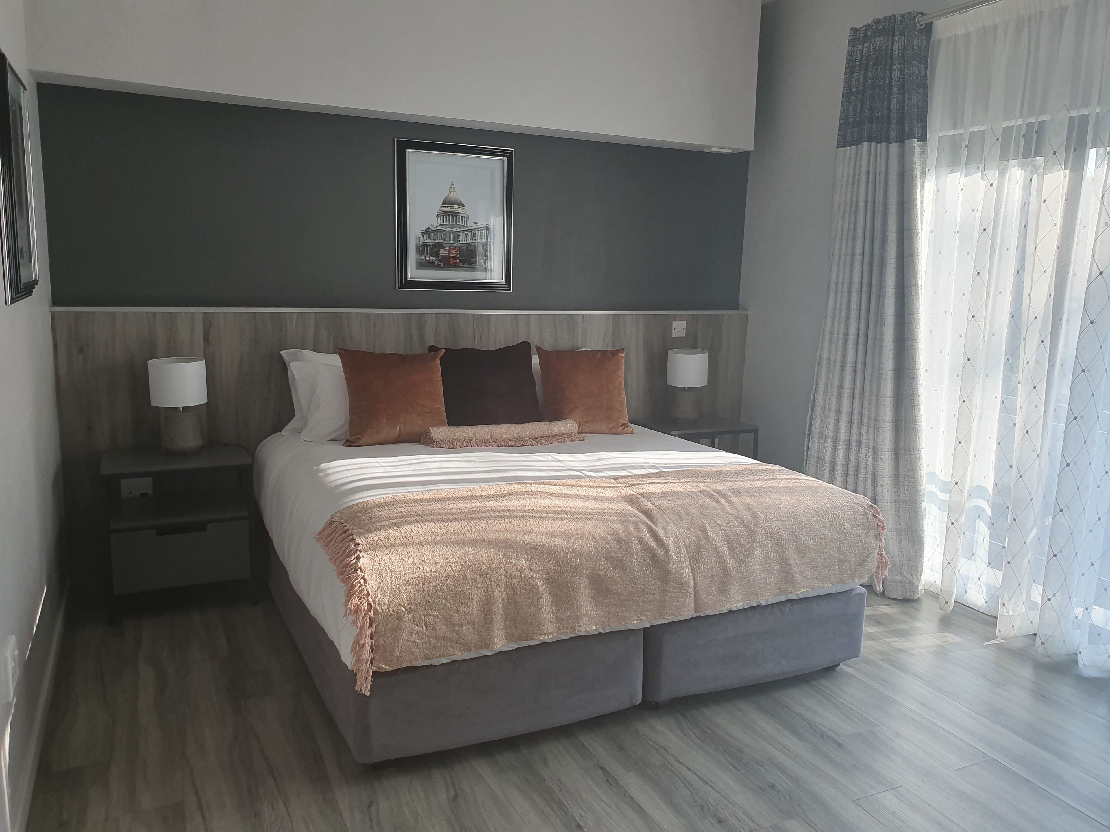 La Orchard Hotel 3*