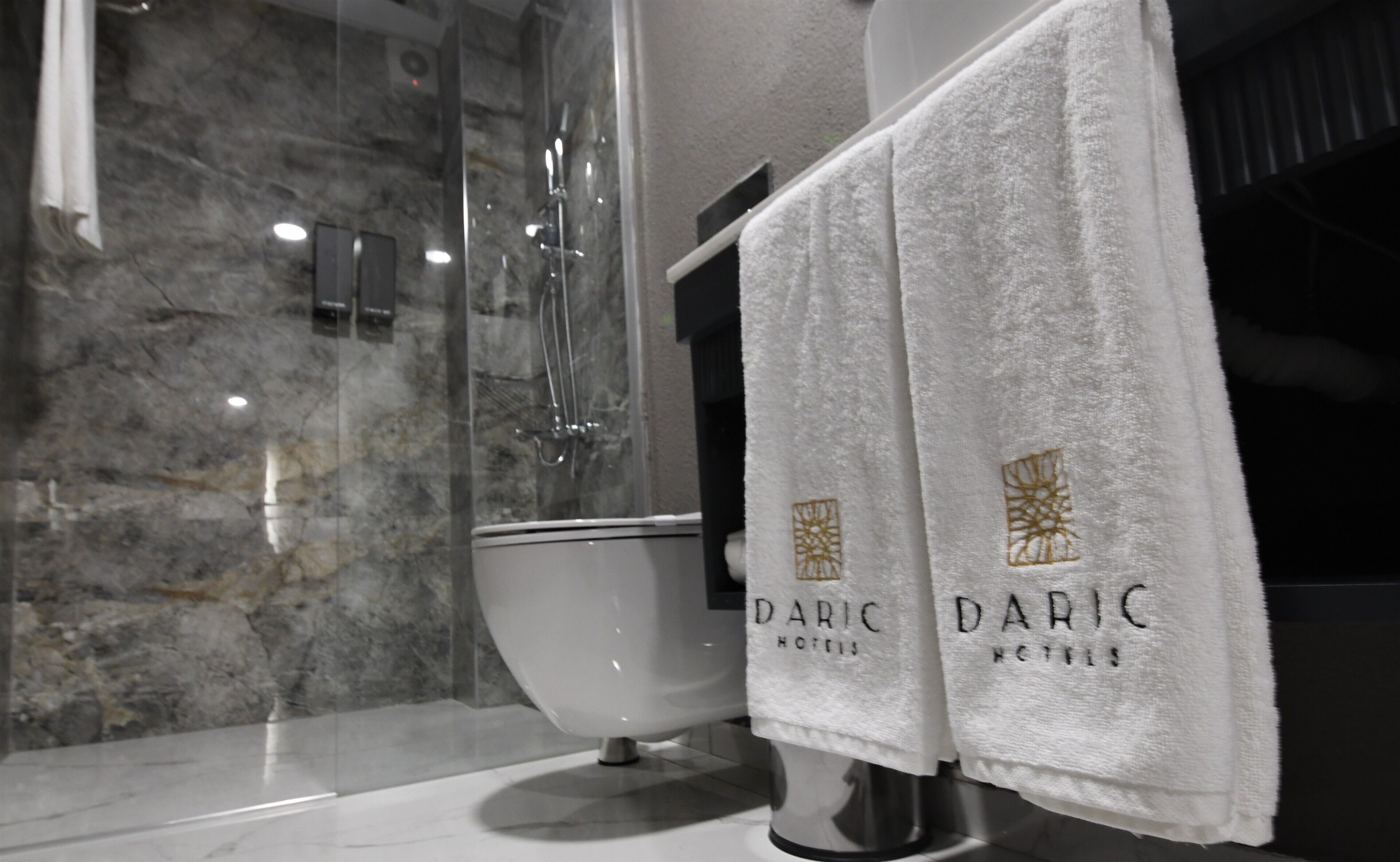 Daric Hotels 0*