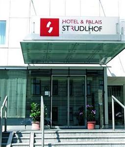 Strudlhof Hotel & Palais 4*