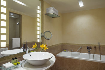 InterContinental Riyadh by IHG 5*