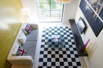 Hippo Boutique Hotel 4*