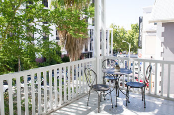 Hippo Boutique Hotel 4*