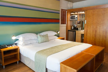 Hippo Boutique Hotel 4*