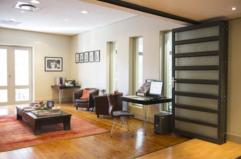 Hippo Boutique Hotel 4*