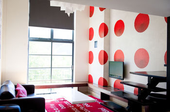 Hippo Boutique Hotel 4*