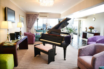 Signal Hill Lodge 4*