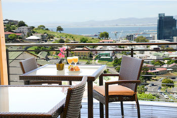 Signal Hill Lodge 4*