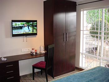 Signal Hill Lodge 4*