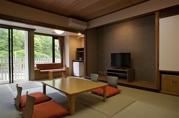 Kinugawa Onsen Hotel 4*
