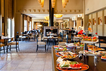 Protea Hotel by Marriott Bloemfontein Willow Lake 4*