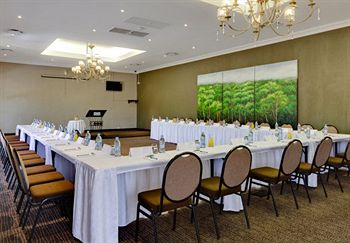 Protea Hotel by Marriott Bloemfontein Willow Lake 4*