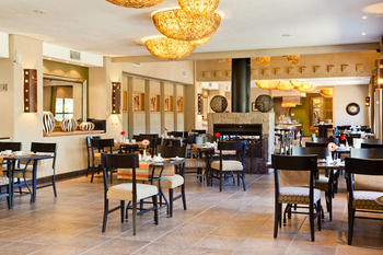 Protea Hotel by Marriott Bloemfontein Willow Lake 4*