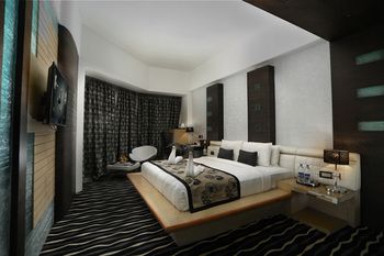 Grand Estancia 4*