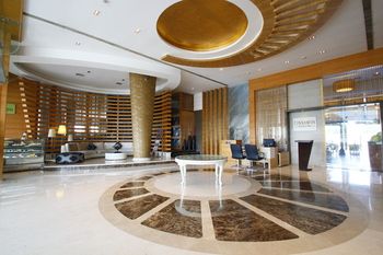 Grand Estancia 4*