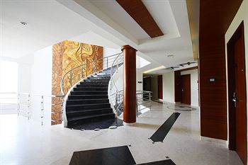 Grand Estancia 4*