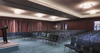 Radisson Blu Hotel, Kuwait 5*