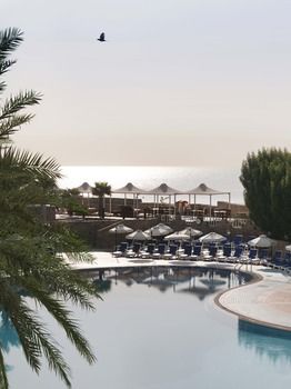 Radisson Blu Hotel, Kuwait 5*