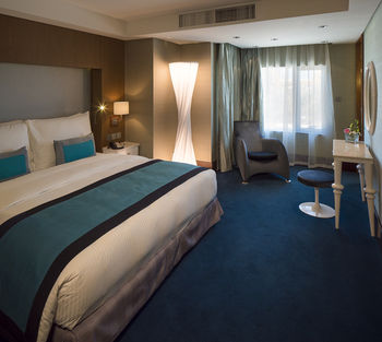 Radisson Blu Hotel, Kuwait 5*