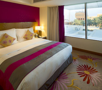 Radisson Blu Hotel, Kuwait 5*