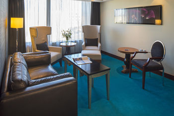 Radisson Blu Hotel, Kuwait 5*