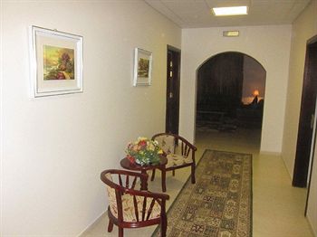 Al Alya Hotel Rooms and Suites 1*
