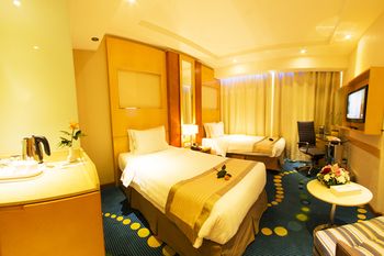 Sunday Hotel Kingdom Towers Formerly Warwick Al Dabab Hotel 4*