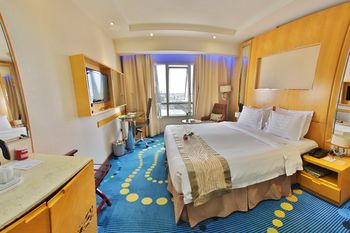 Sunday Hotel Kingdom Towers Formerly Warwick Al Dabab Hotel 4*