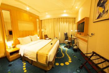 Sunday Hotel Kingdom Towers Formerly Warwick Al Dabab Hotel 4*