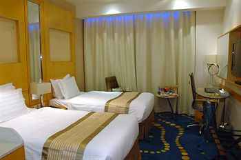 Sunday Hotel Kingdom Towers Formerly Warwick Al Dabab Hotel 4*